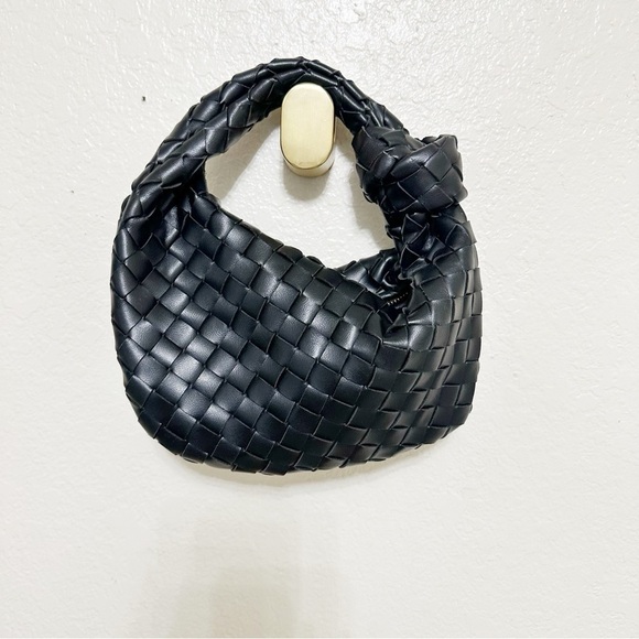 Urban expressions Mini Jodie Bag black faux leather braided - Picture 10 of 11